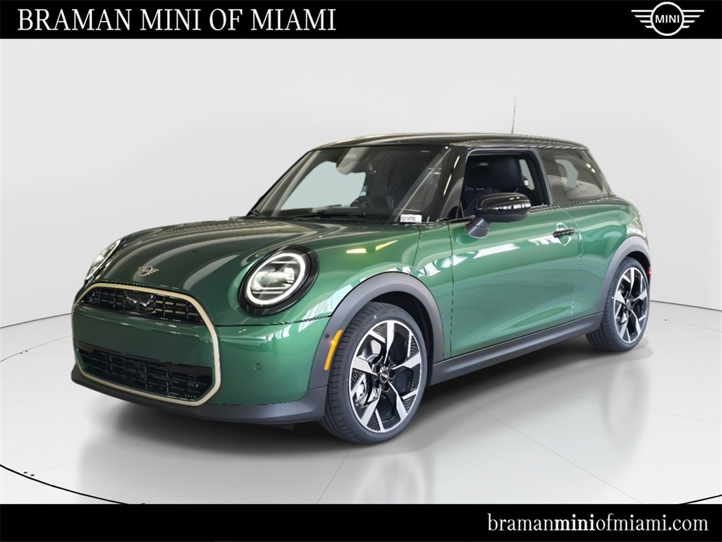 2025 MINI Hardtop S's photo