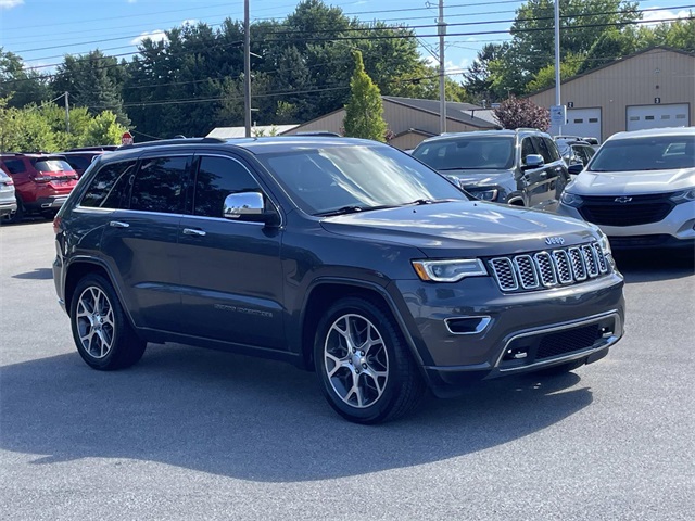 2019 Jeep Grand Cherokee Overland photo 3