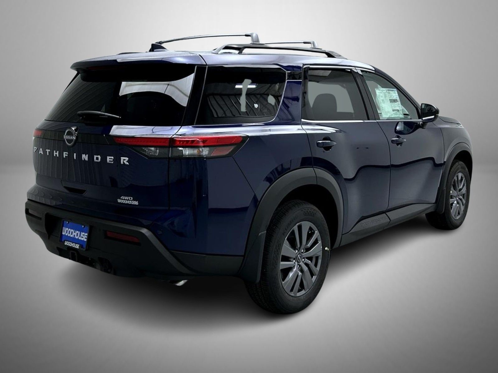 2025 Nissan Pathfinder SV photo 5