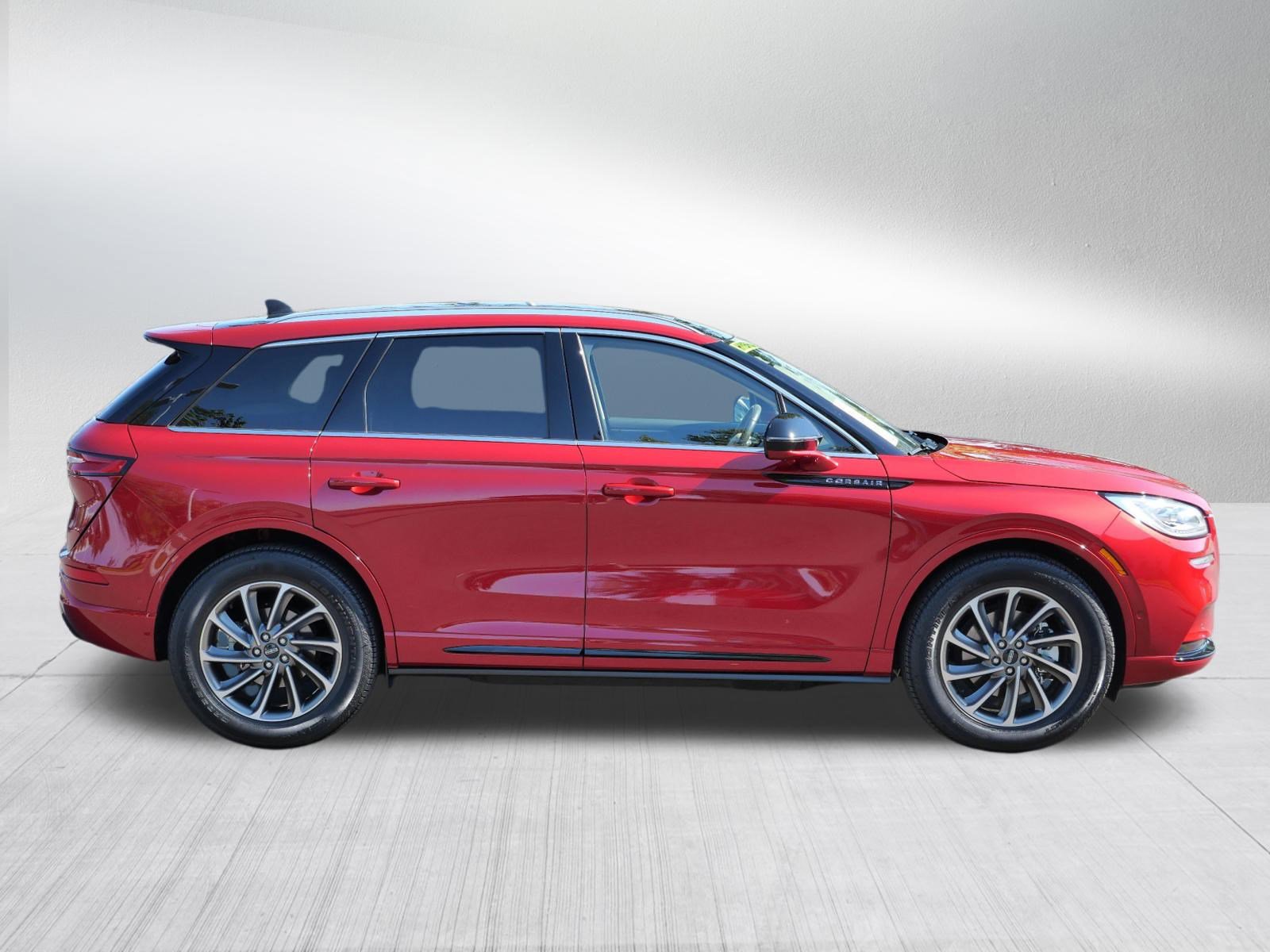 2022 Lincoln Corsair Grand Touring photo 8