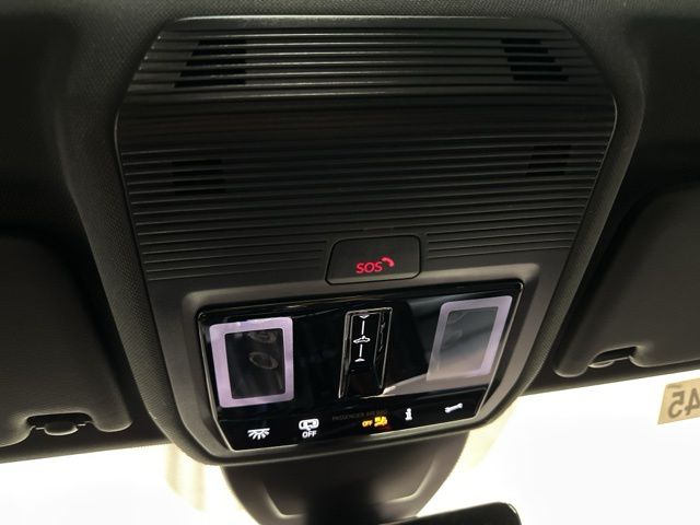 2025 Volkswagen Golf GTI SE photo 24