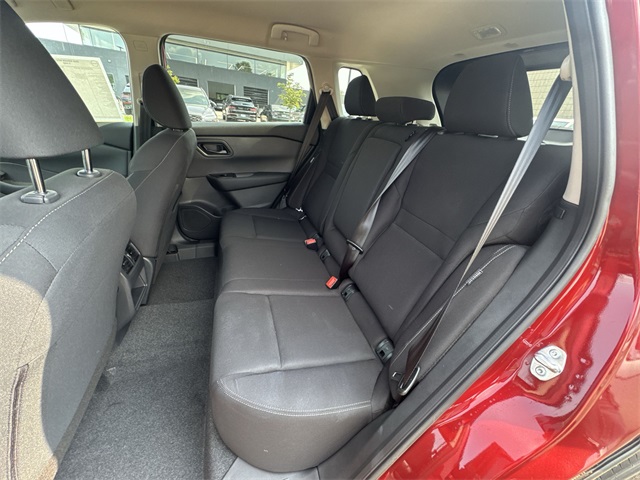 2026 Nissan Rogue S photo 21