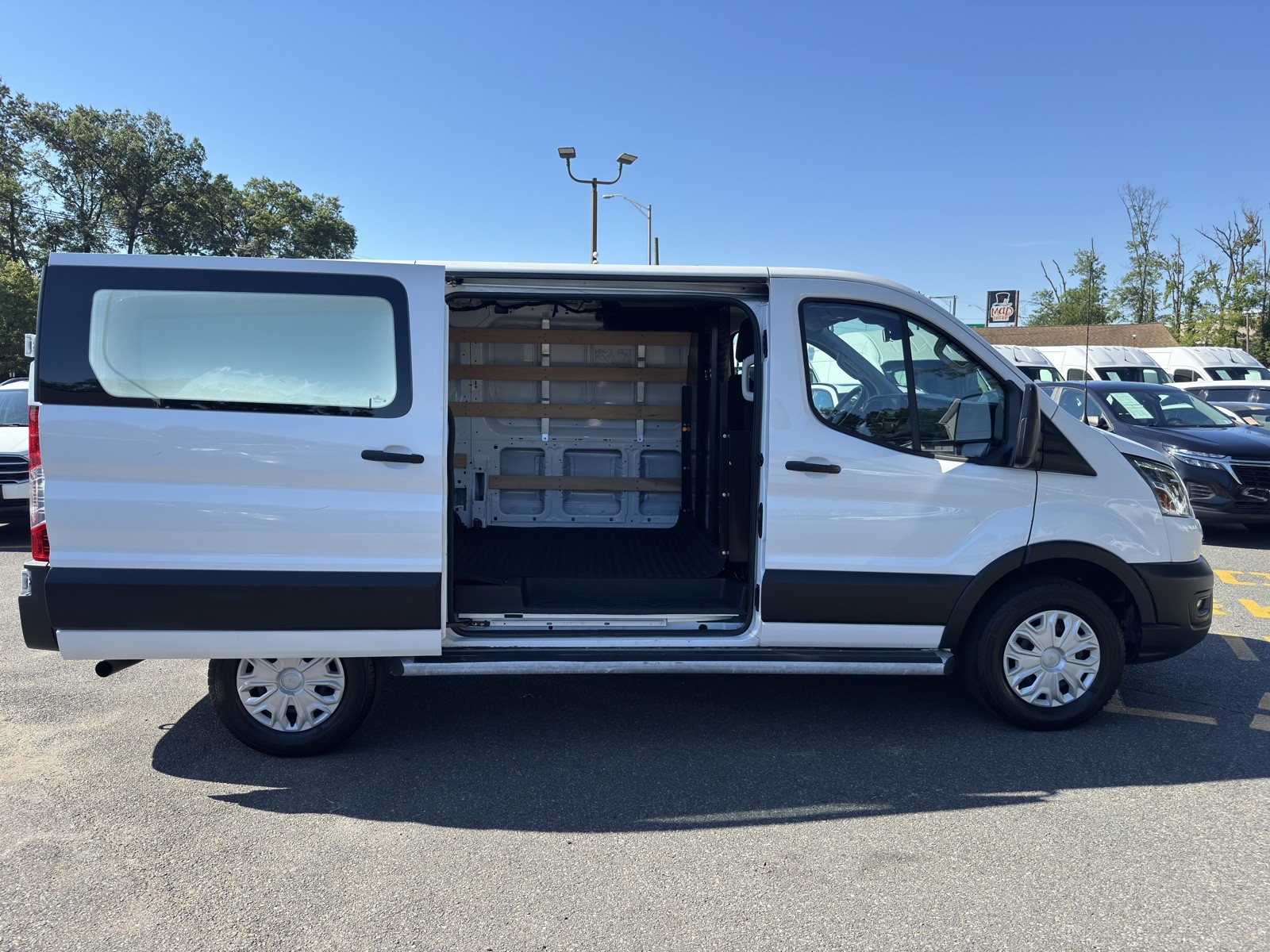 2023 Ford Transit photo 9
