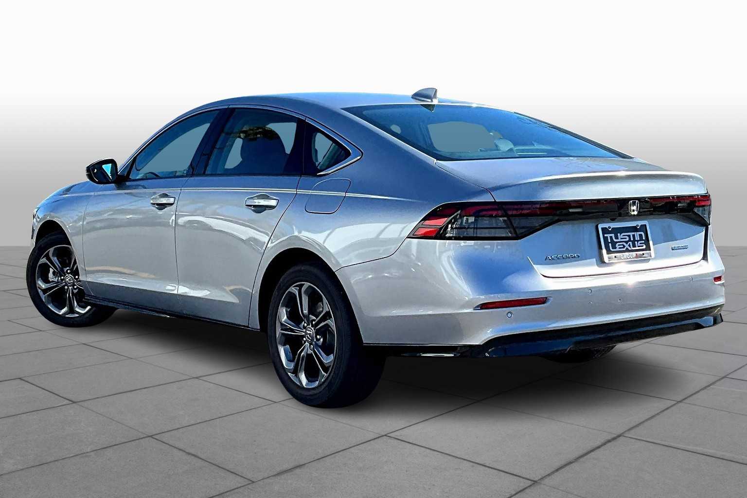 2024 Honda Accord Hybrid EX-L photo 10