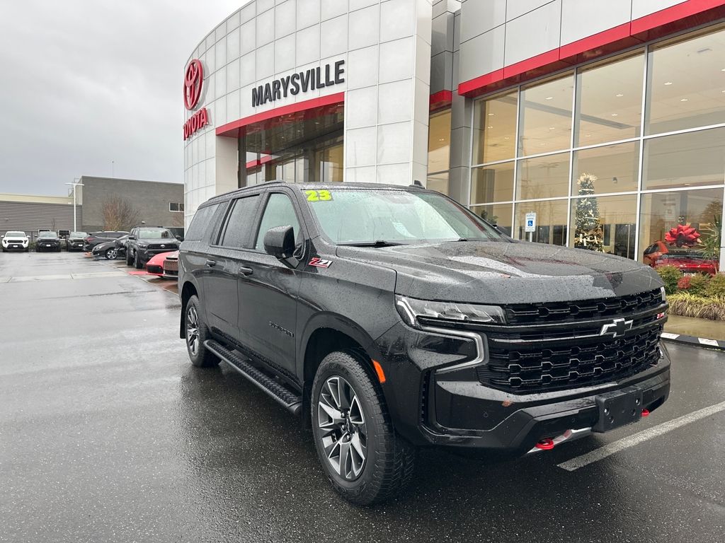 2023 Chevrolet Suburban Z71's photo