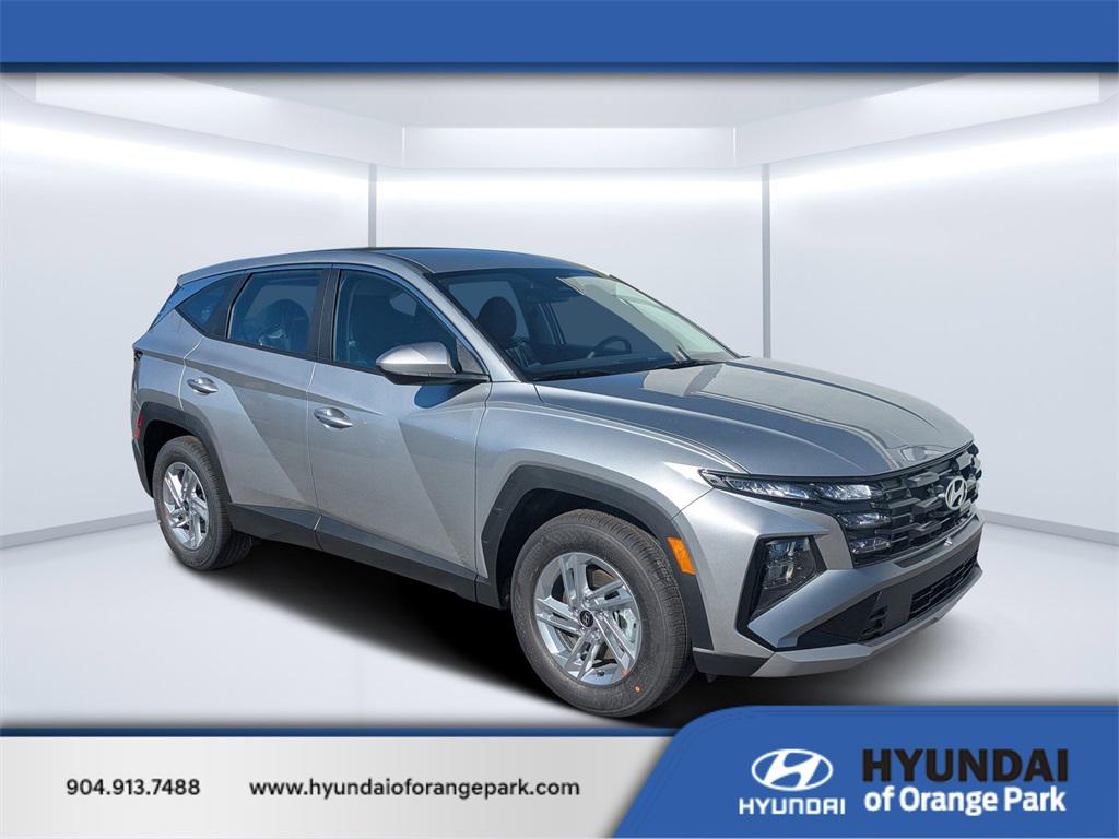 2026 Hyundai Tucson SE's photo