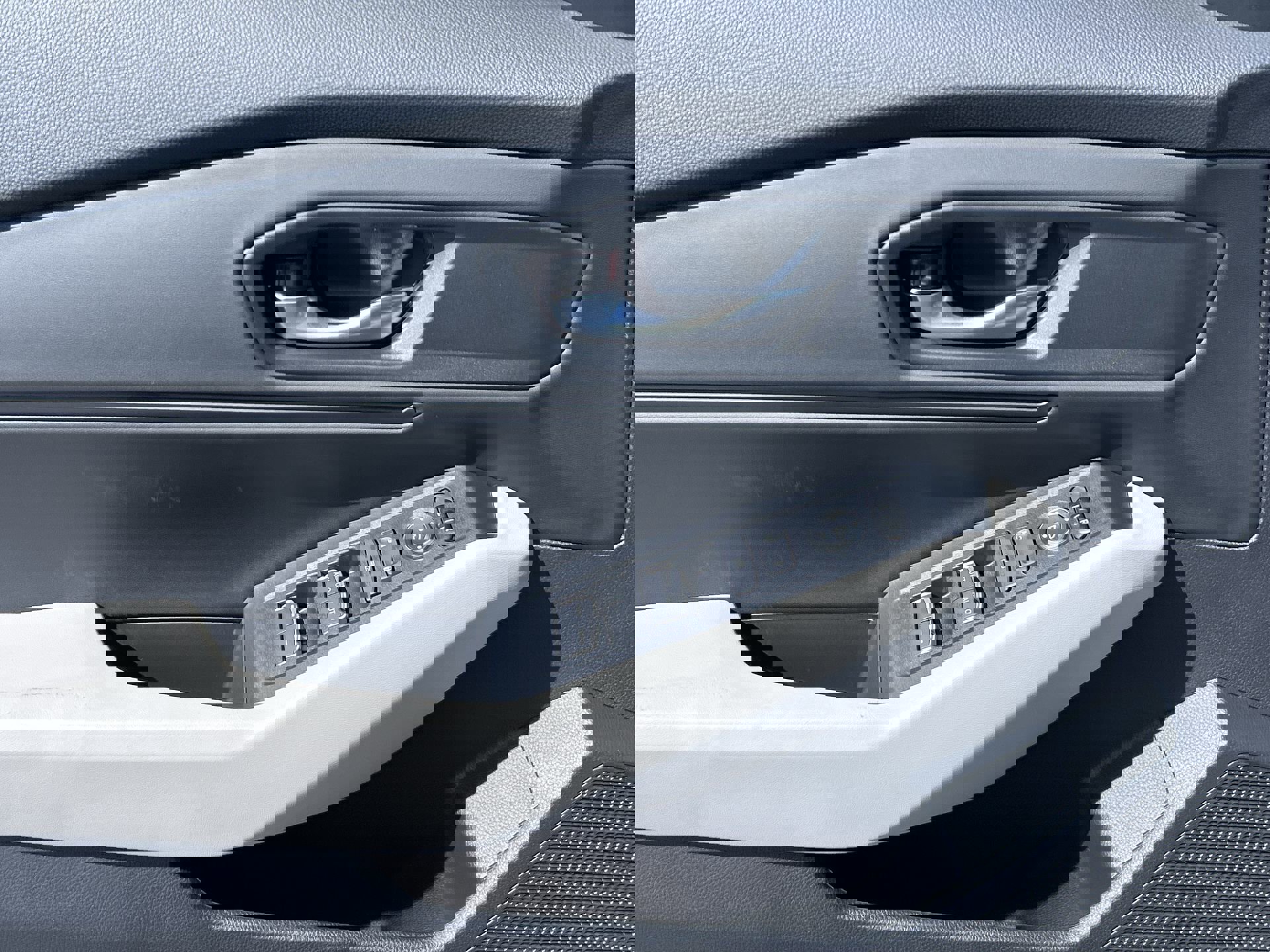 2025 Honda Accord 1.5T SE photo 11