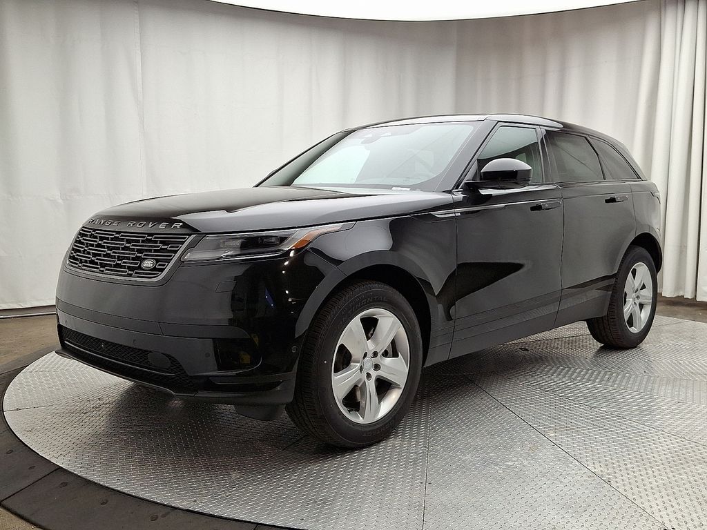 2026 Land Rover Range Rover Velar S's photo