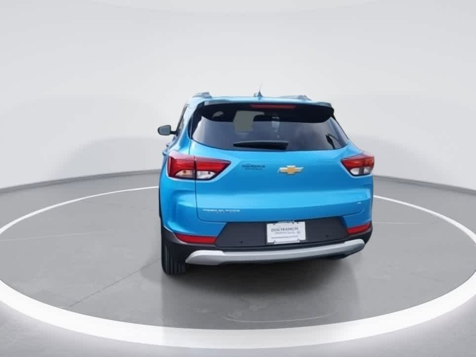 2025 Chevrolet Trailblazer LT photo 7