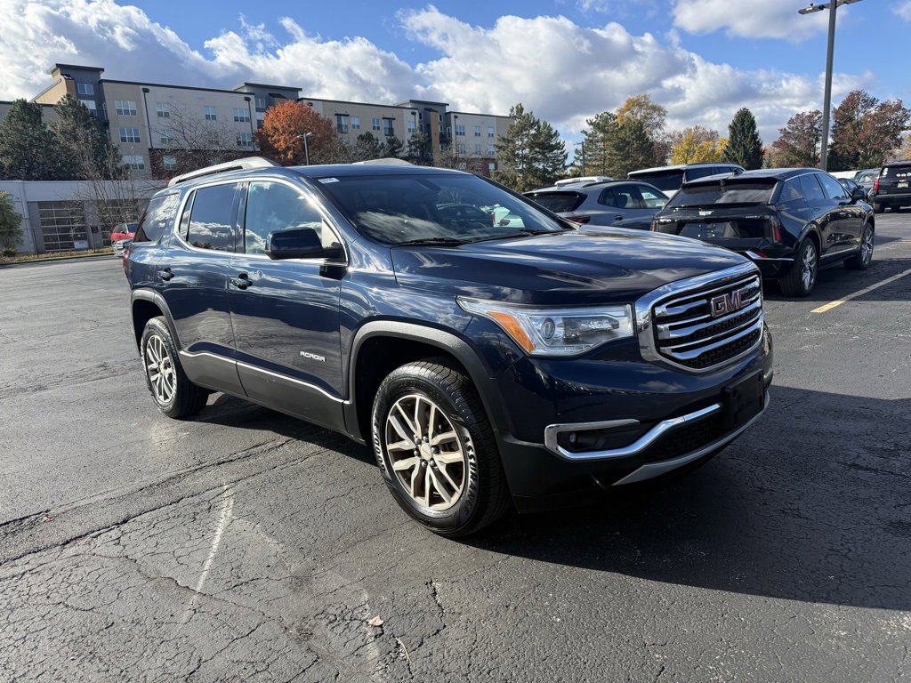 2017 GMC Acadia SLE-2