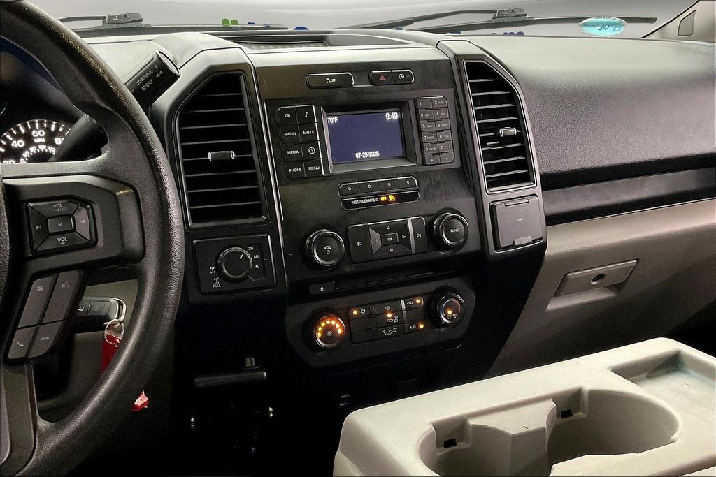 2016 Ford F-150 XL photo 7