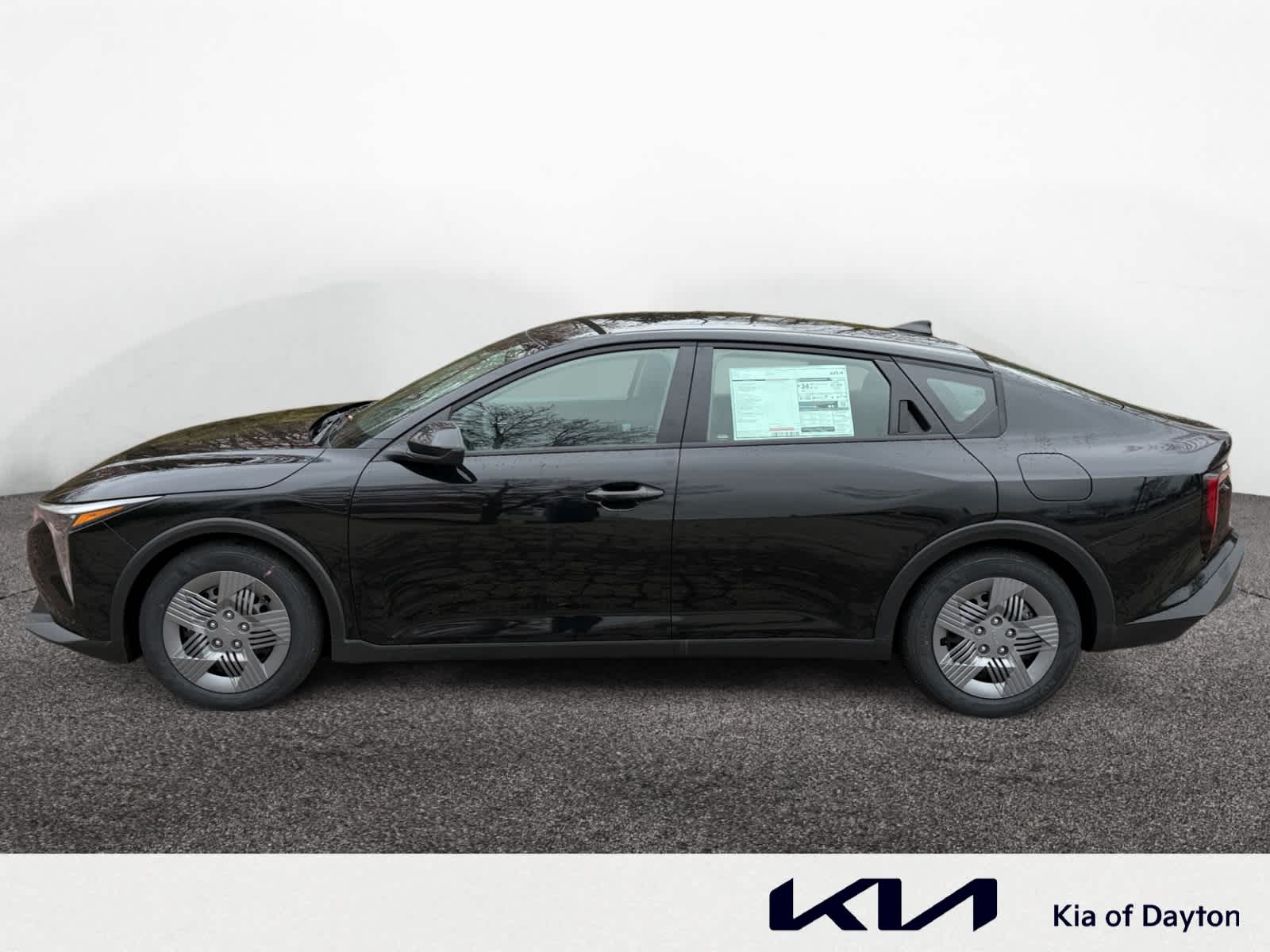 2025 Kia K4 LX photo 2