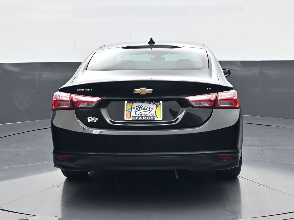 2022 Chevrolet Malibu 1LT photo 4