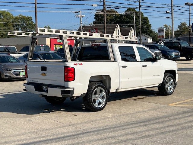 2018 Chevrolet Silverado 1500 Custom photo 4