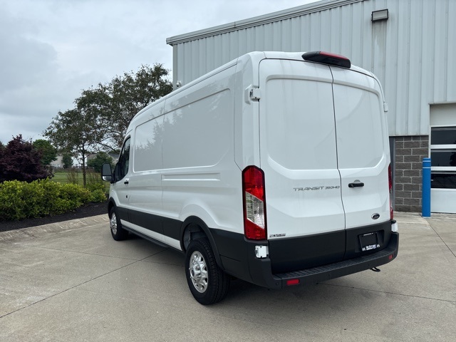 2024 Ford Transit photo 4
