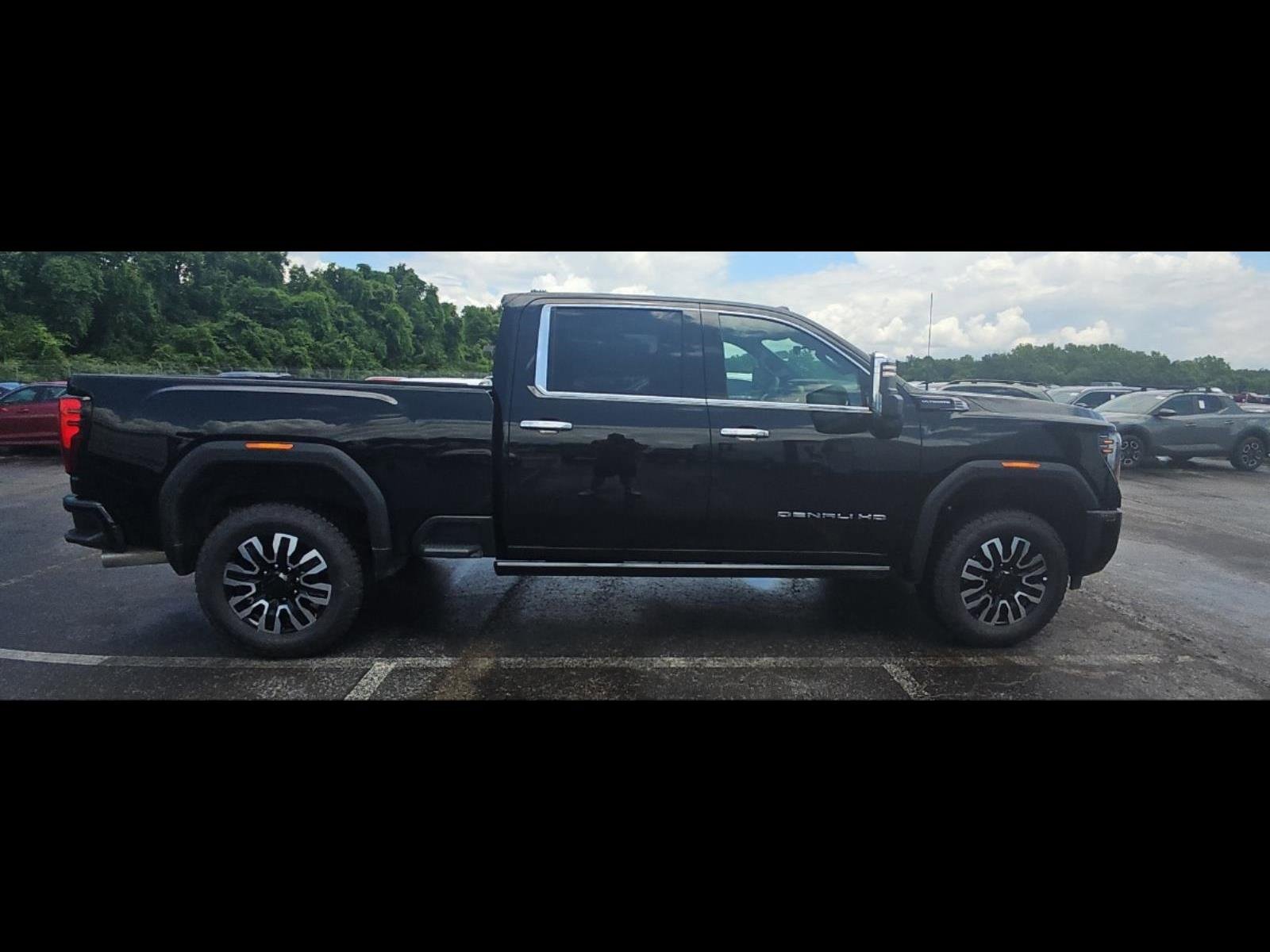 2025 Gmc Sierra 2500 HD Denali Ultimate photo 2