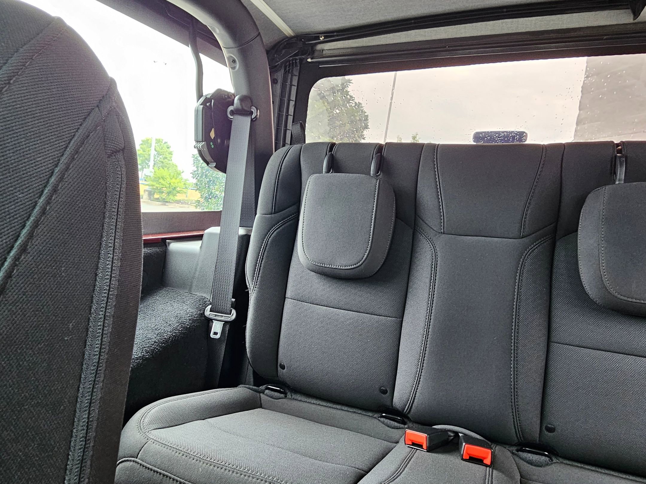 2021 Jeep Wrangler Sport photo 23