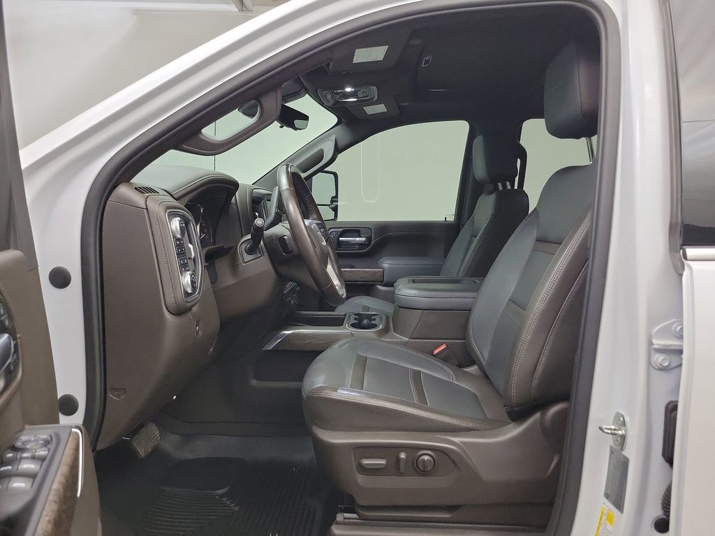 2022 Gmc Sierra 3500 Denali photo 4