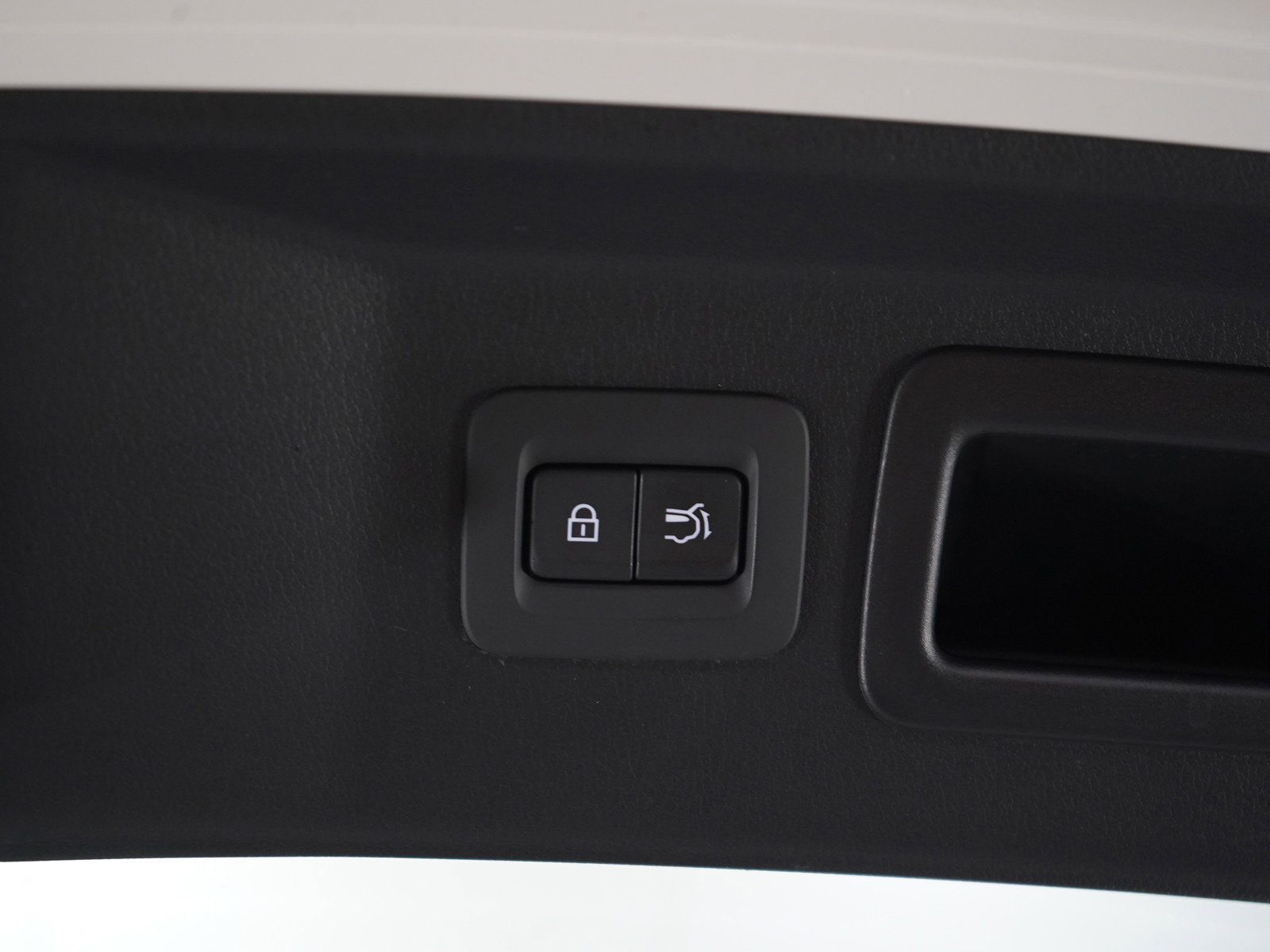 2024 Mazda CX-90 Premium photo 18