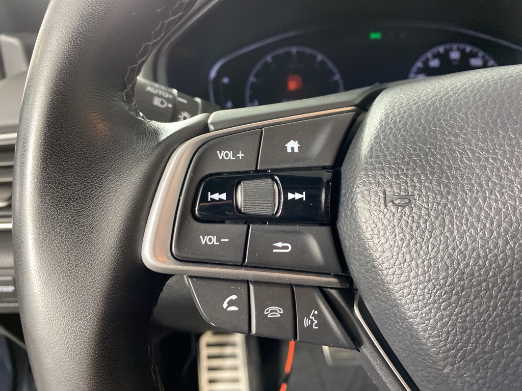 2022 Honda Accord Sport 2.0T photo 11