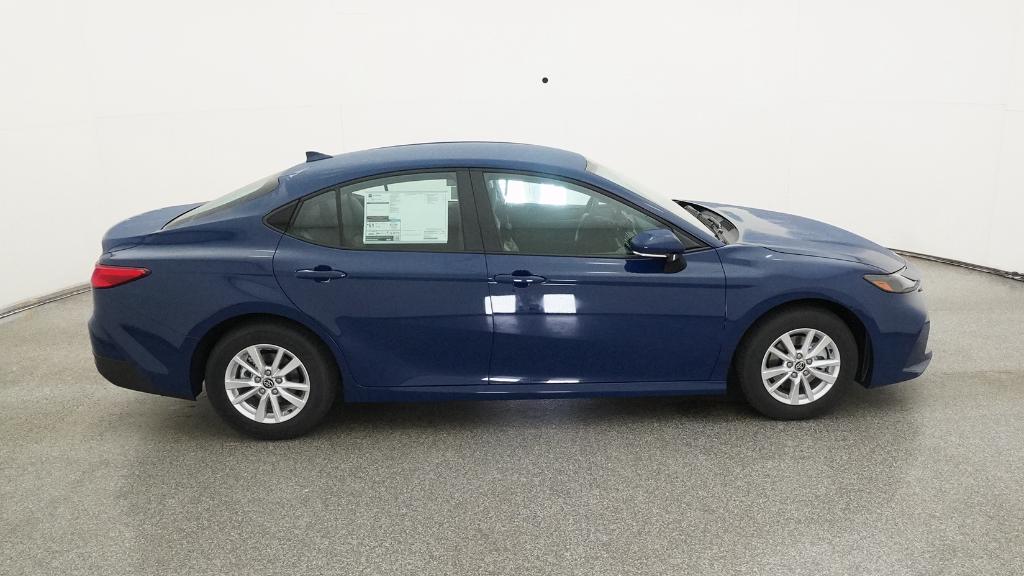 2026 Toyota Camry LE photo 25