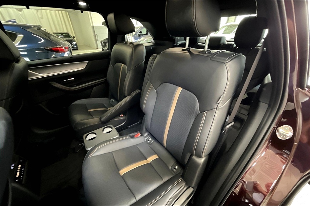 2025 Mazda CX-90 Plug-in Hybrid Premium Plus photo 23