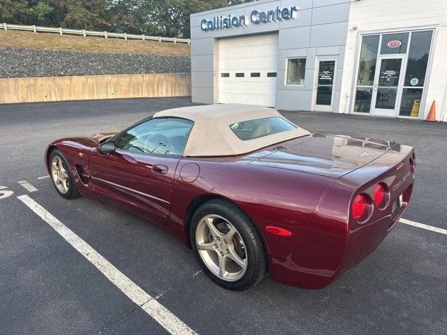 2003 Chevrolet Corvette Base photo 4