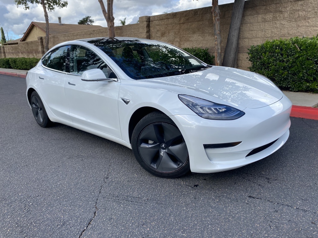 2020 Tesla Model 3 Base's photo