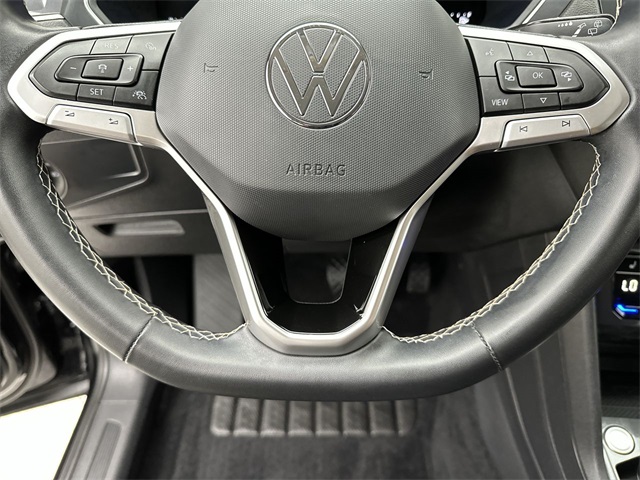 2022 Volkswagen Tiguan SE photo 6