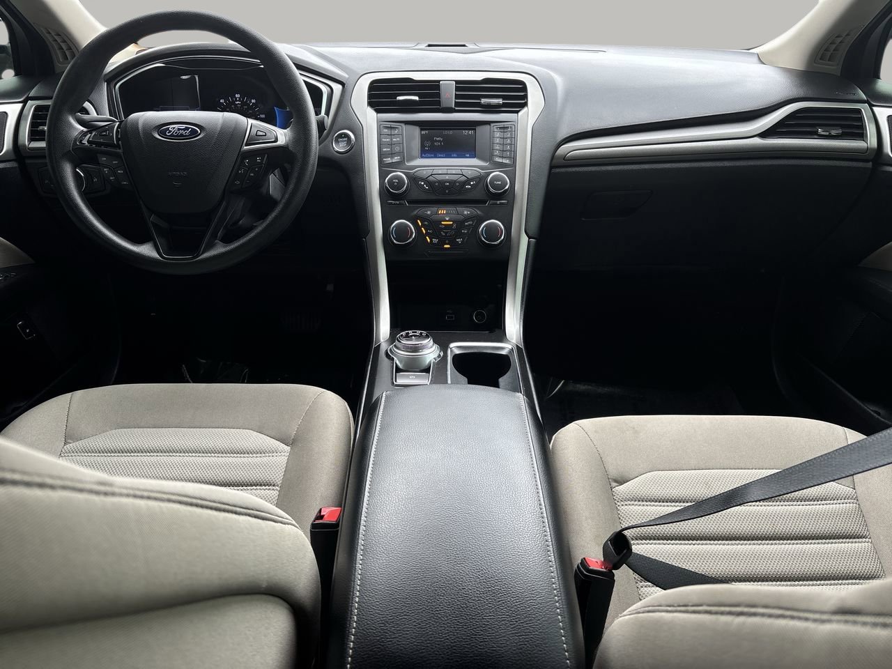 2018 Ford Fusion Hybrid S photo 11