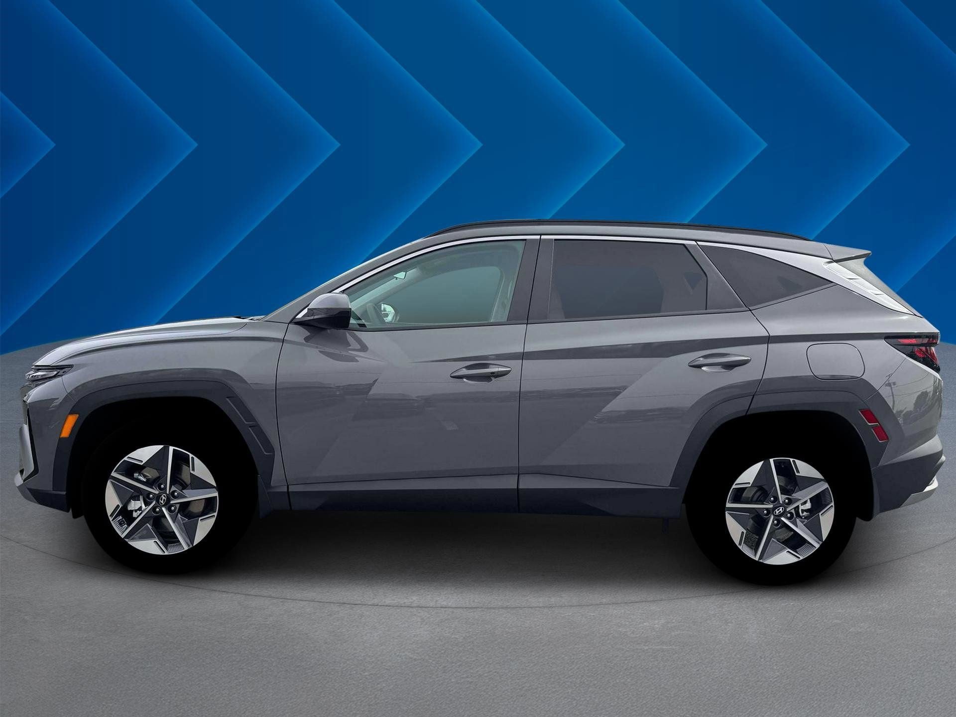 2026 Hyundai Tucson SEL photo 3