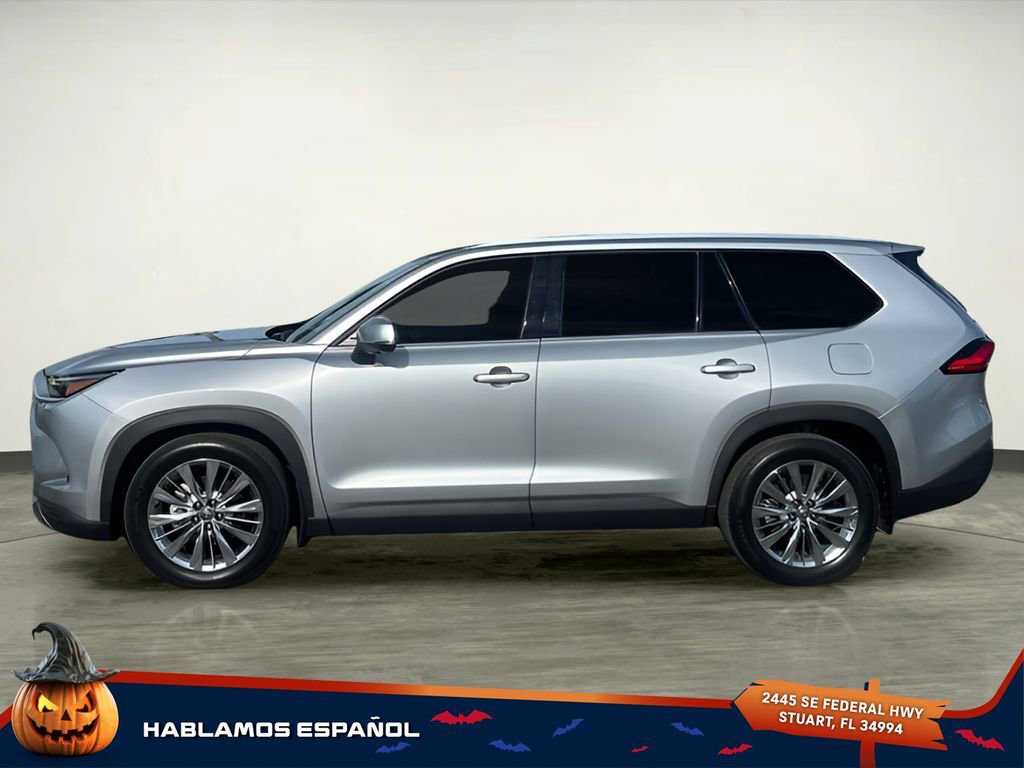 2024 Toyota Grand Highlander XLE photo 3