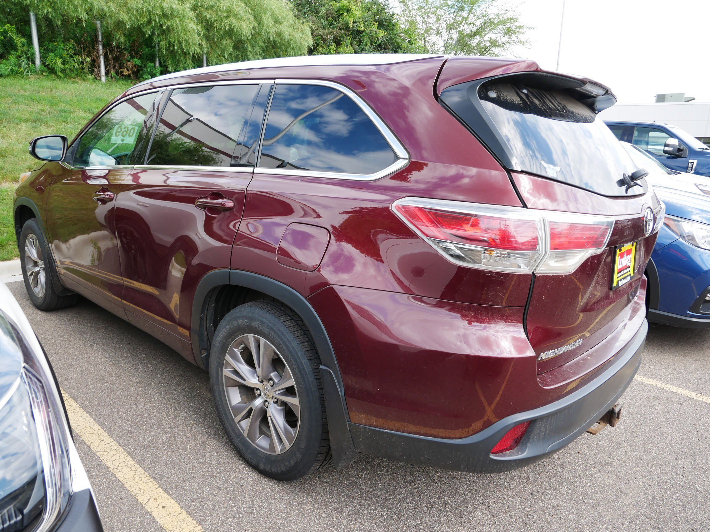 2014 Toyota Highlander XLE photo 3