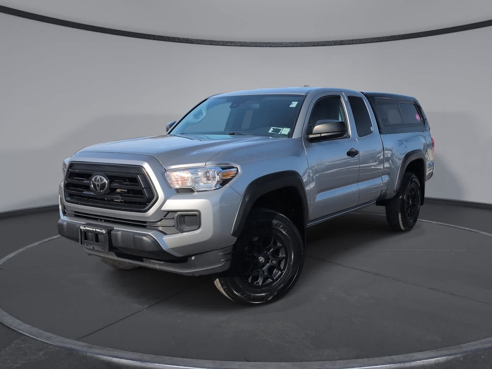2020 Toyota Tacoma SR's photo
