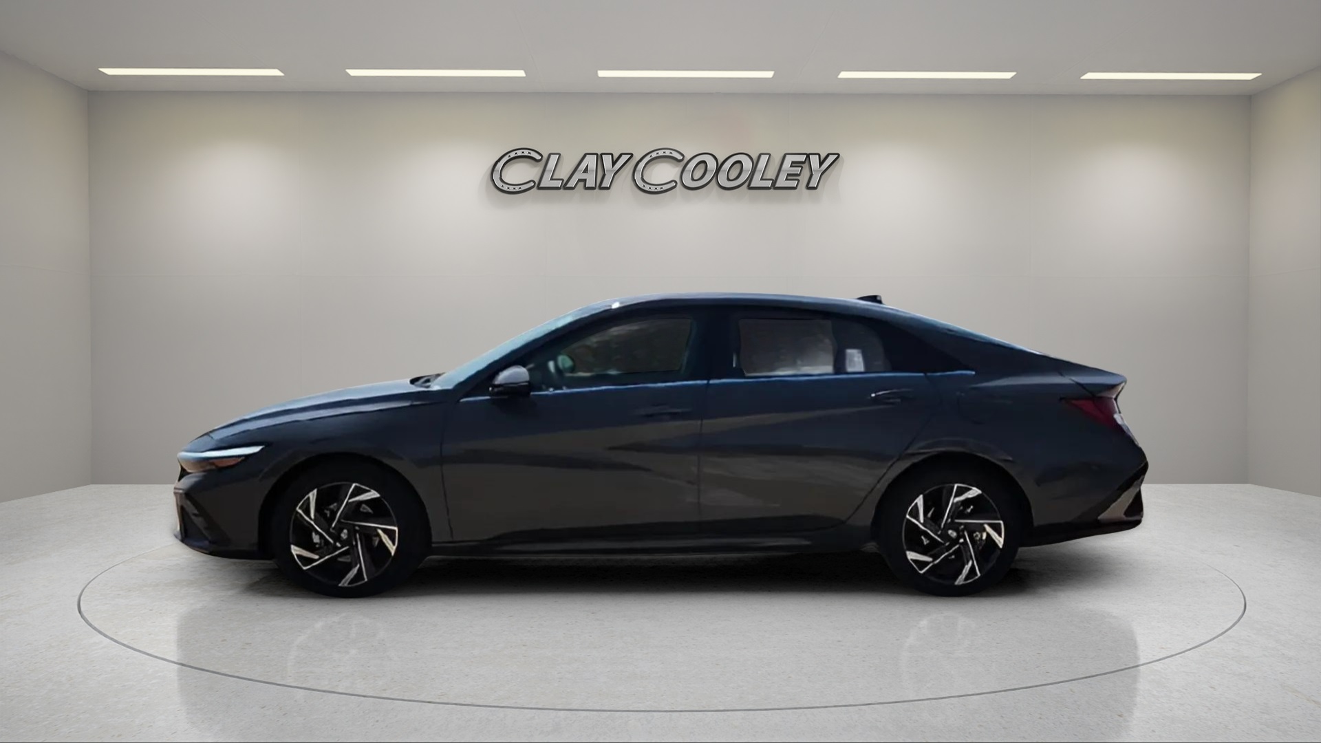 2025 Hyundai Elantra Limited photo 4