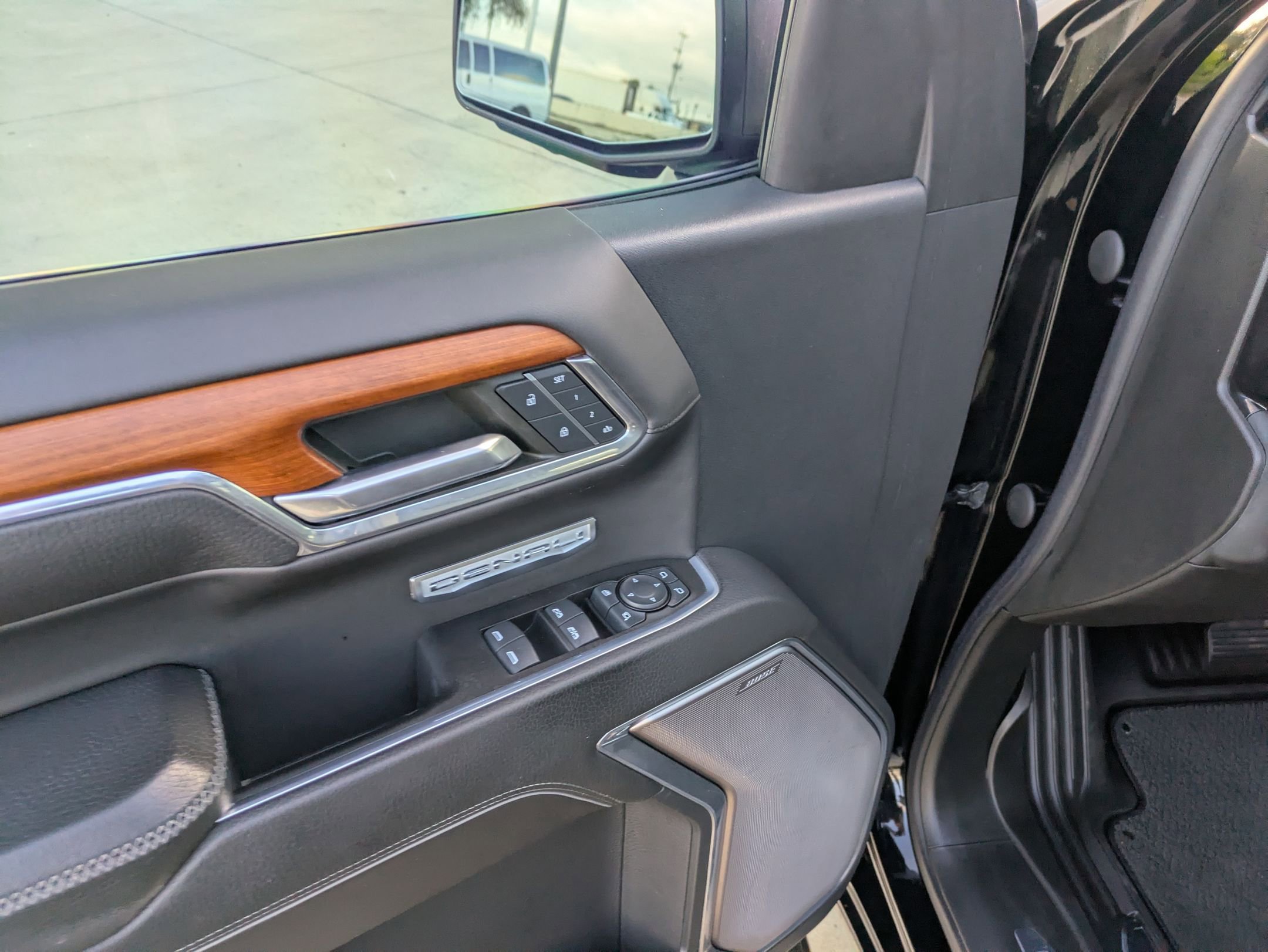 2023 Gmc Sierra 1500 Denali photo 12