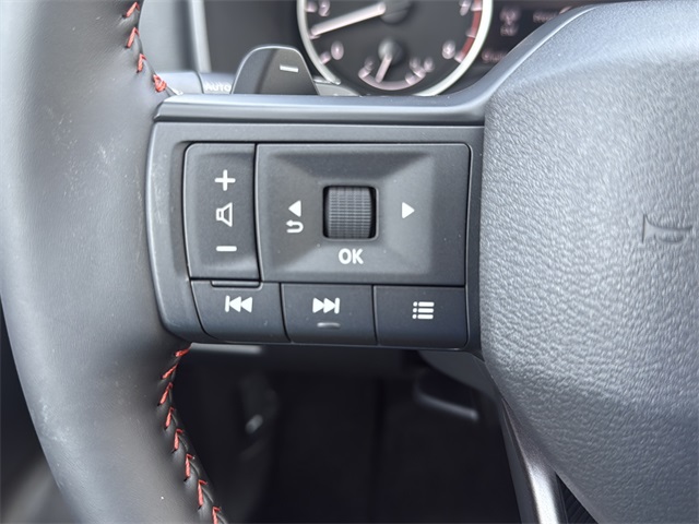 2026 Nissan Rogue SV photo 18