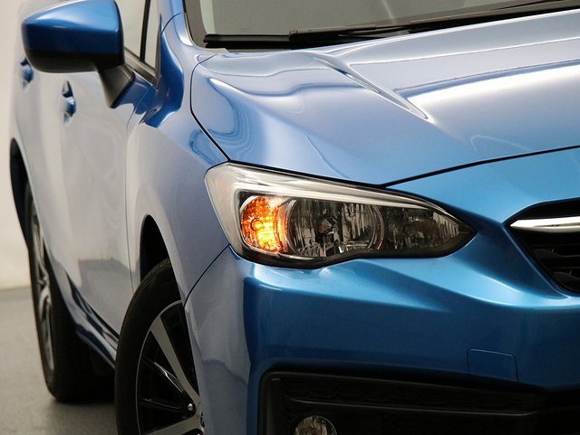 2020 Subaru Impreza Premium photo 2