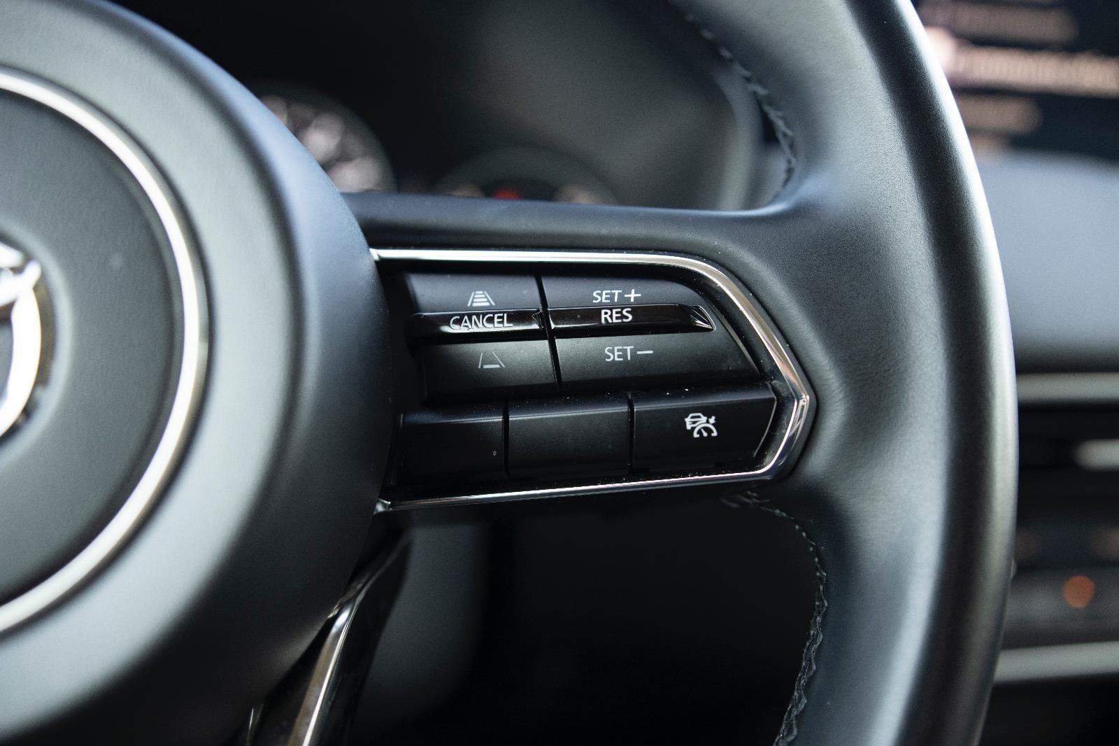 2025 Mazda CX-90 Preferred photo 6