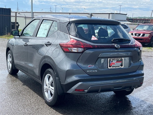 2025 Nissan Kicks Play S photo 4