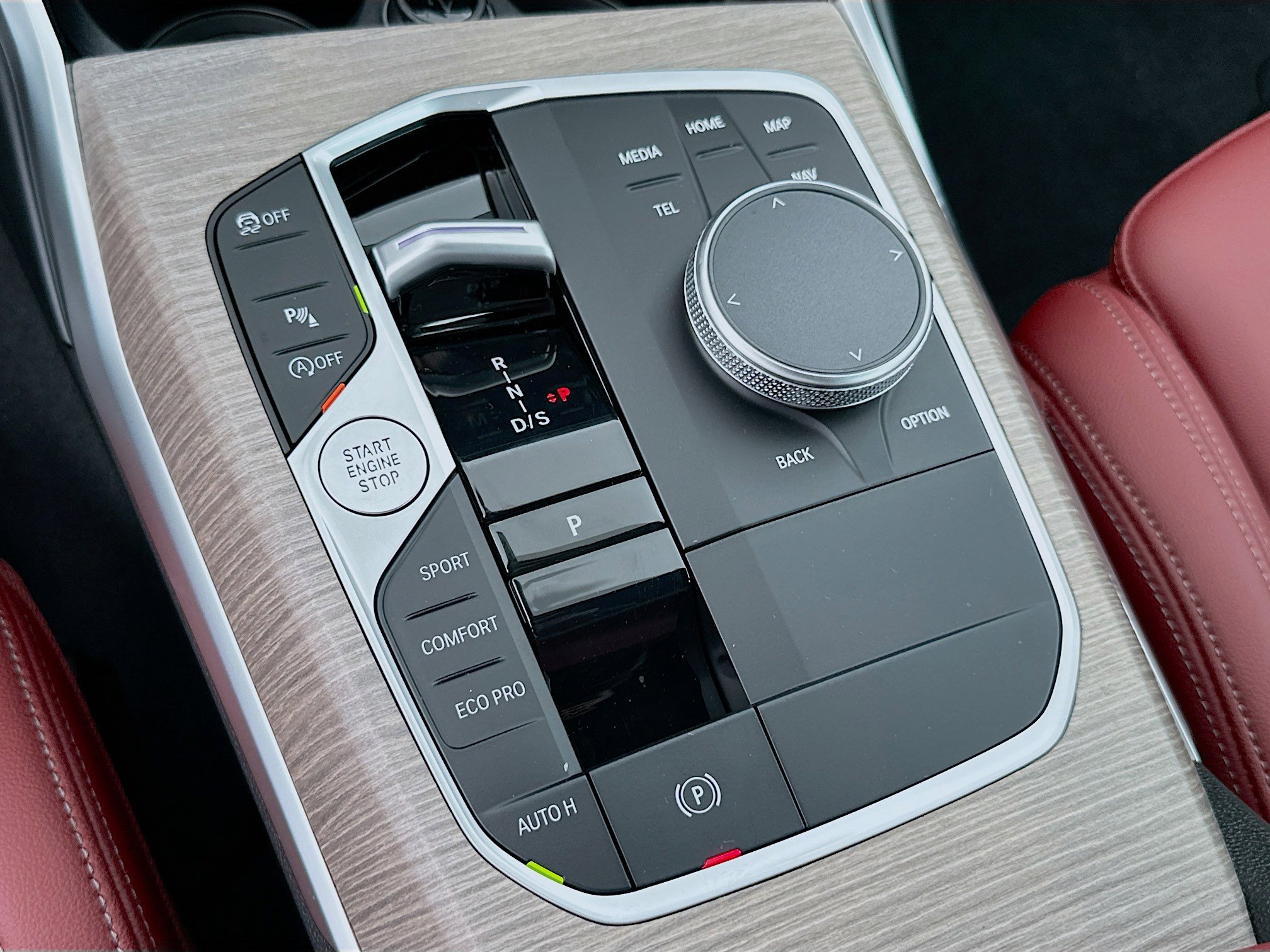 2025 Bmw 330i photo 13