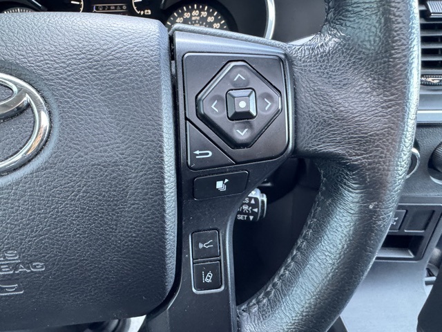 2022 Toyota Sequoia photo 27