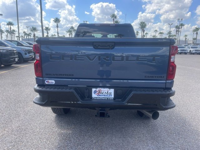 2026 Chevrolet Silverado 2500HD Custom photo 6