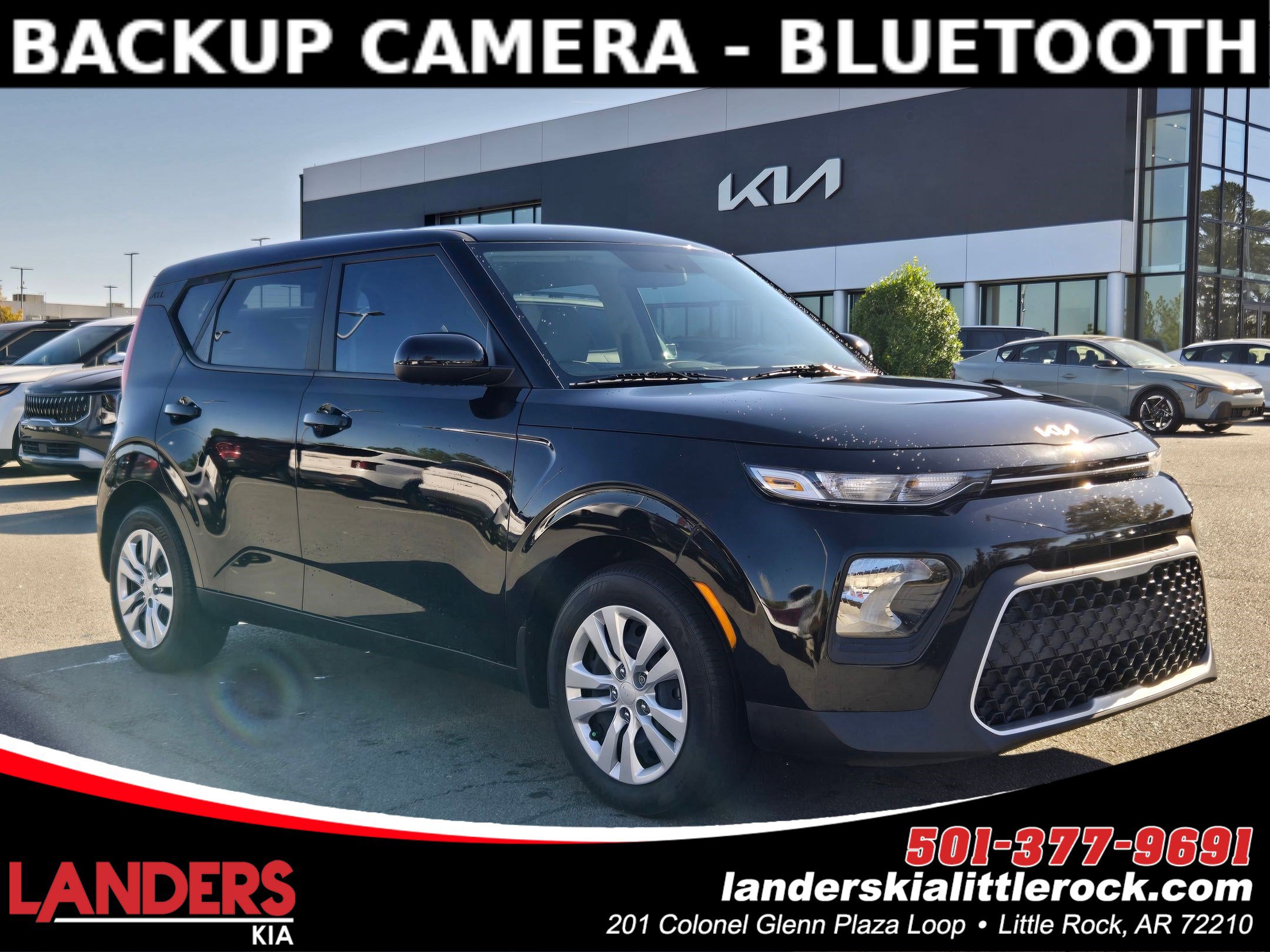 2022 Kia Soul LX's photo