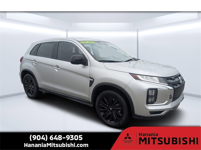 2024 Mitsubishi Outlander Sport LE's photo