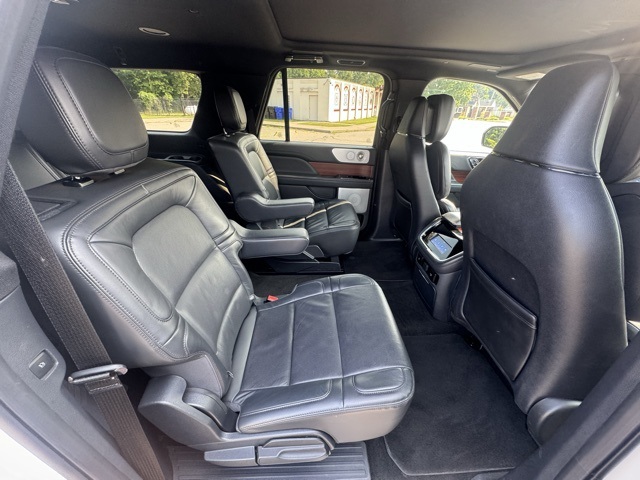 2024 Lincoln Navigator L Reserve photo 12
