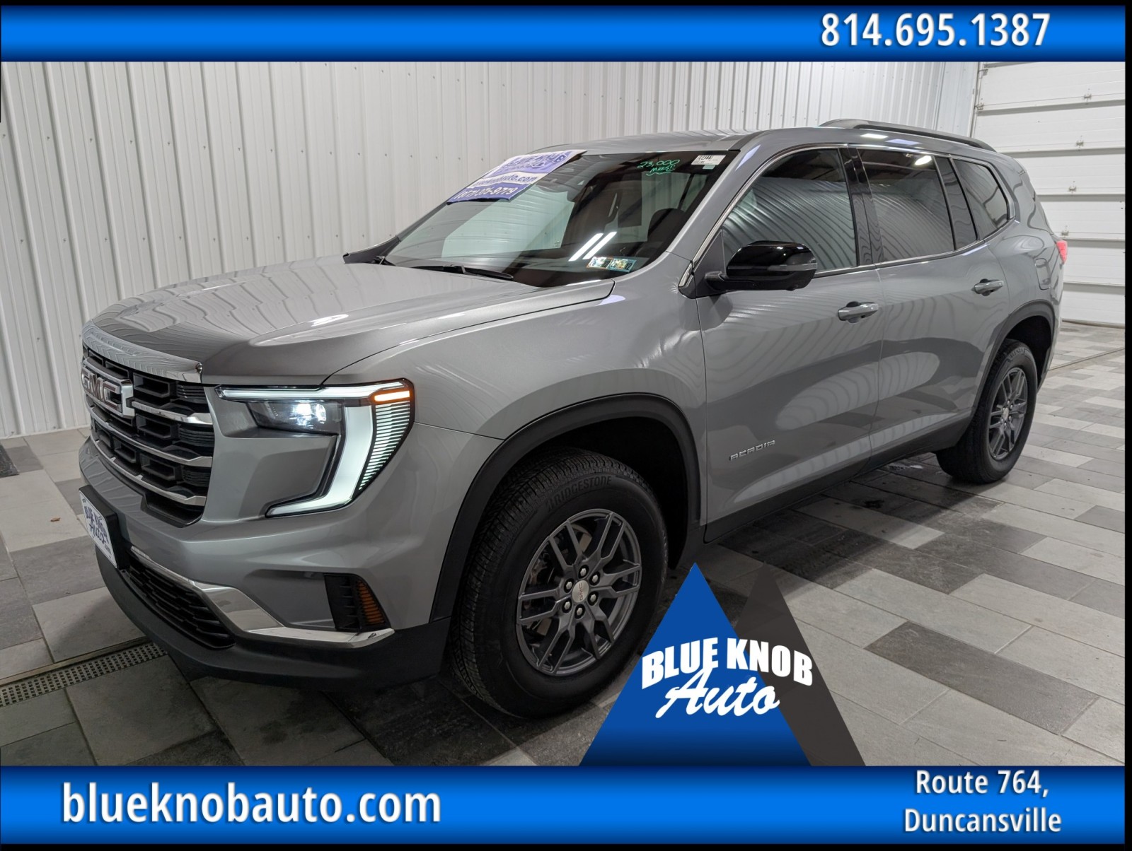 2025 GMC Acadia Elevation's photo