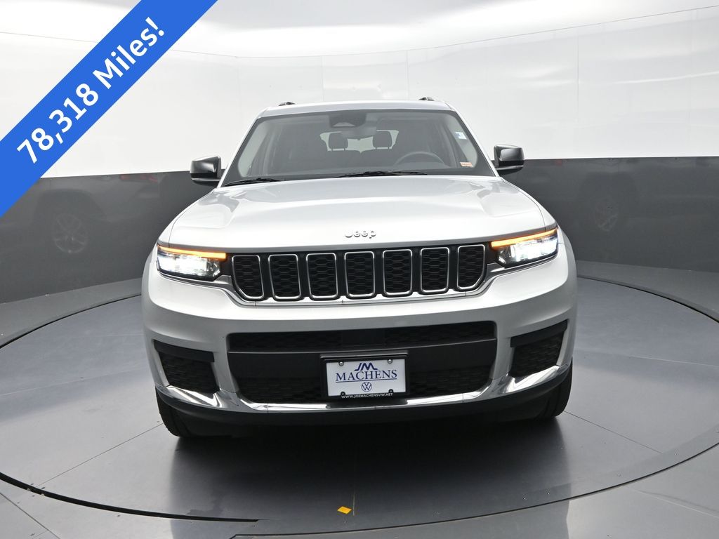 2023 Jeep Grand Cherokee Laredo photo 2