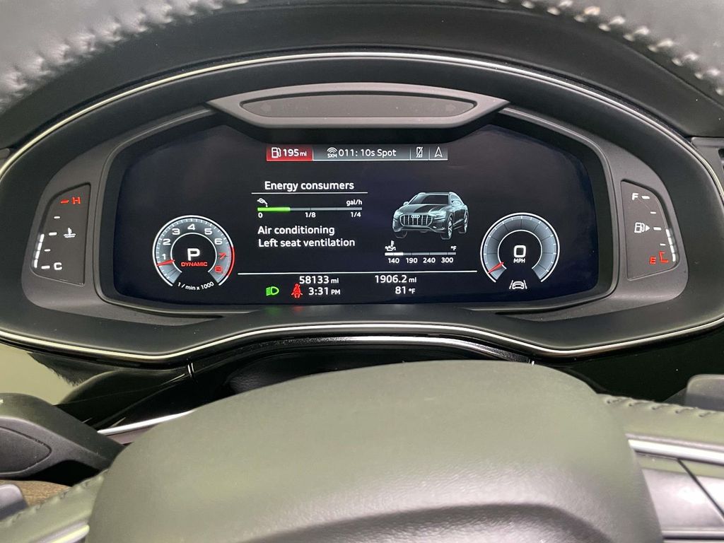 2020 Audi Q8 55 Prestige photo 42