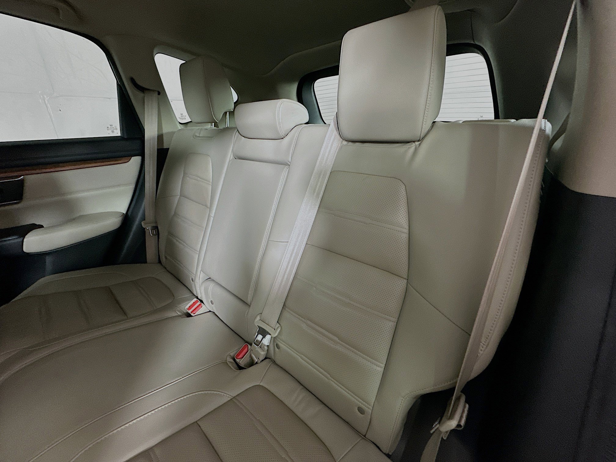 2018 Honda CR-V Touring photo 24